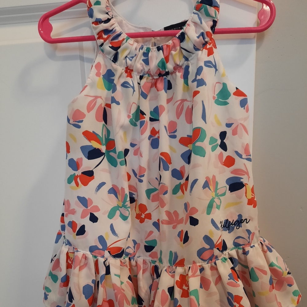 Flower dtess/Tommy Hilfiger/Toddler